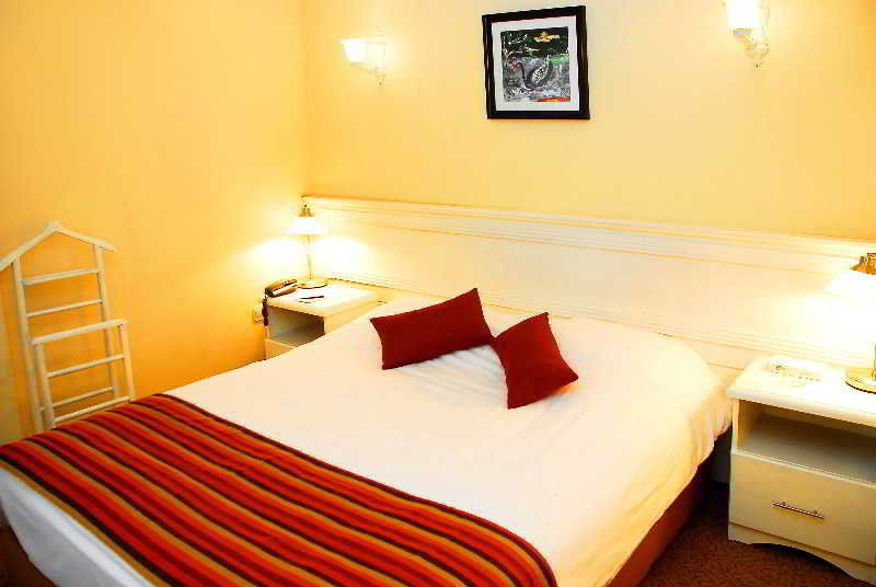 La Palace Suites Sisli Istanbul Exterior photo