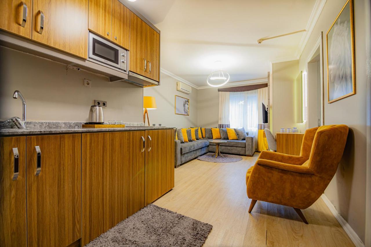 La Palace Suites Sisli Istanbul Exterior photo