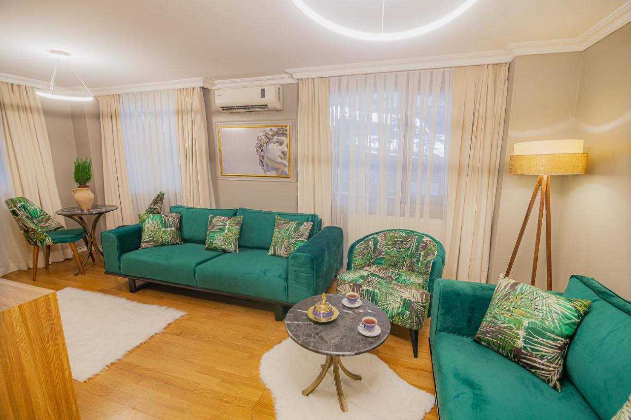 La Palace Suites Sisli Istanbul Exterior photo